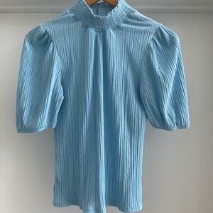 Blue short sleeved shirt